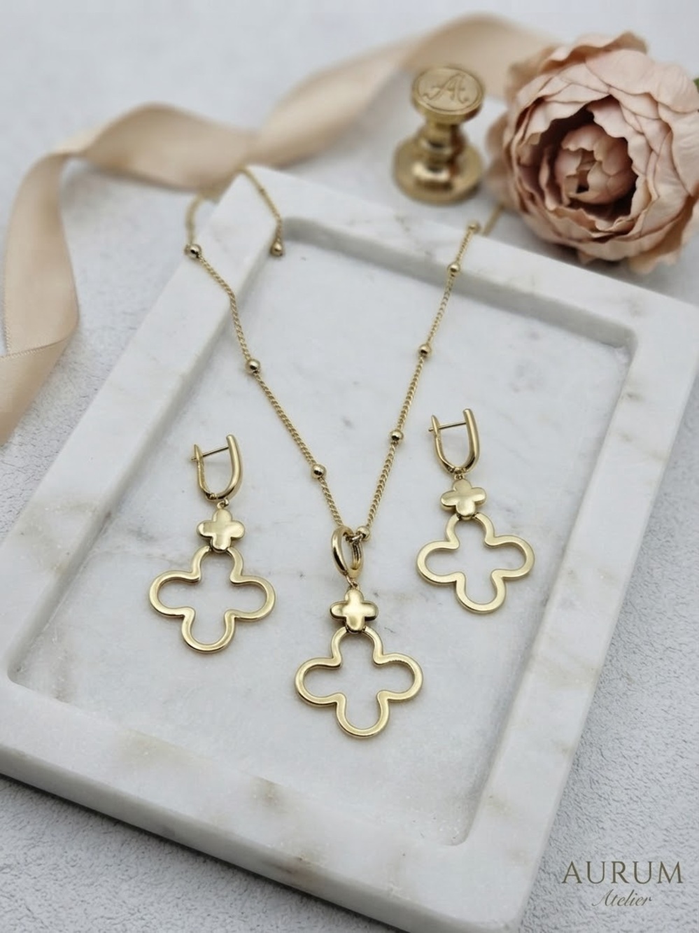 Gold Open Clover Necklace and Earring Set
